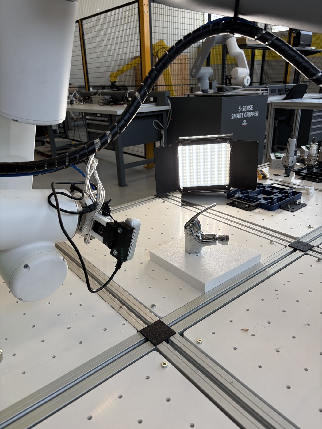 Object 2 robot view