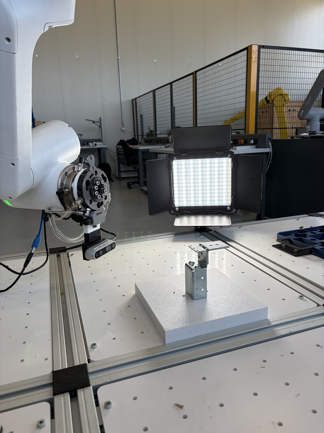 Object 4 robot view